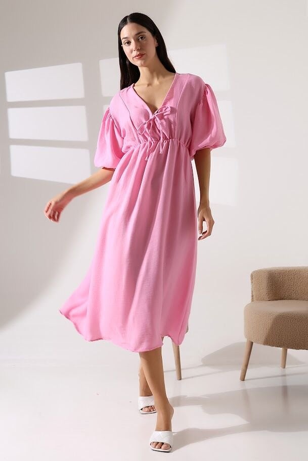 pembe elbise