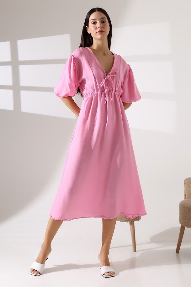 pembe elbise