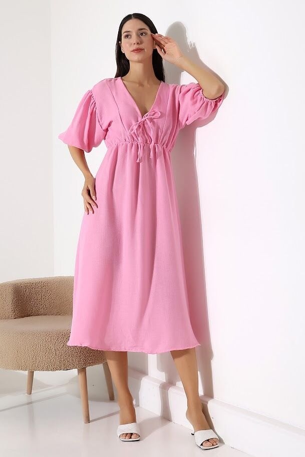 pembe elbise